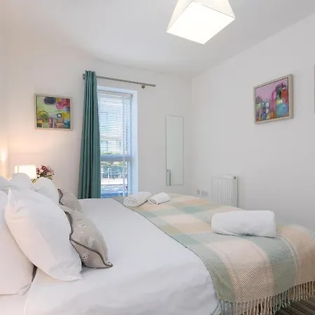 Puffins Apartment *